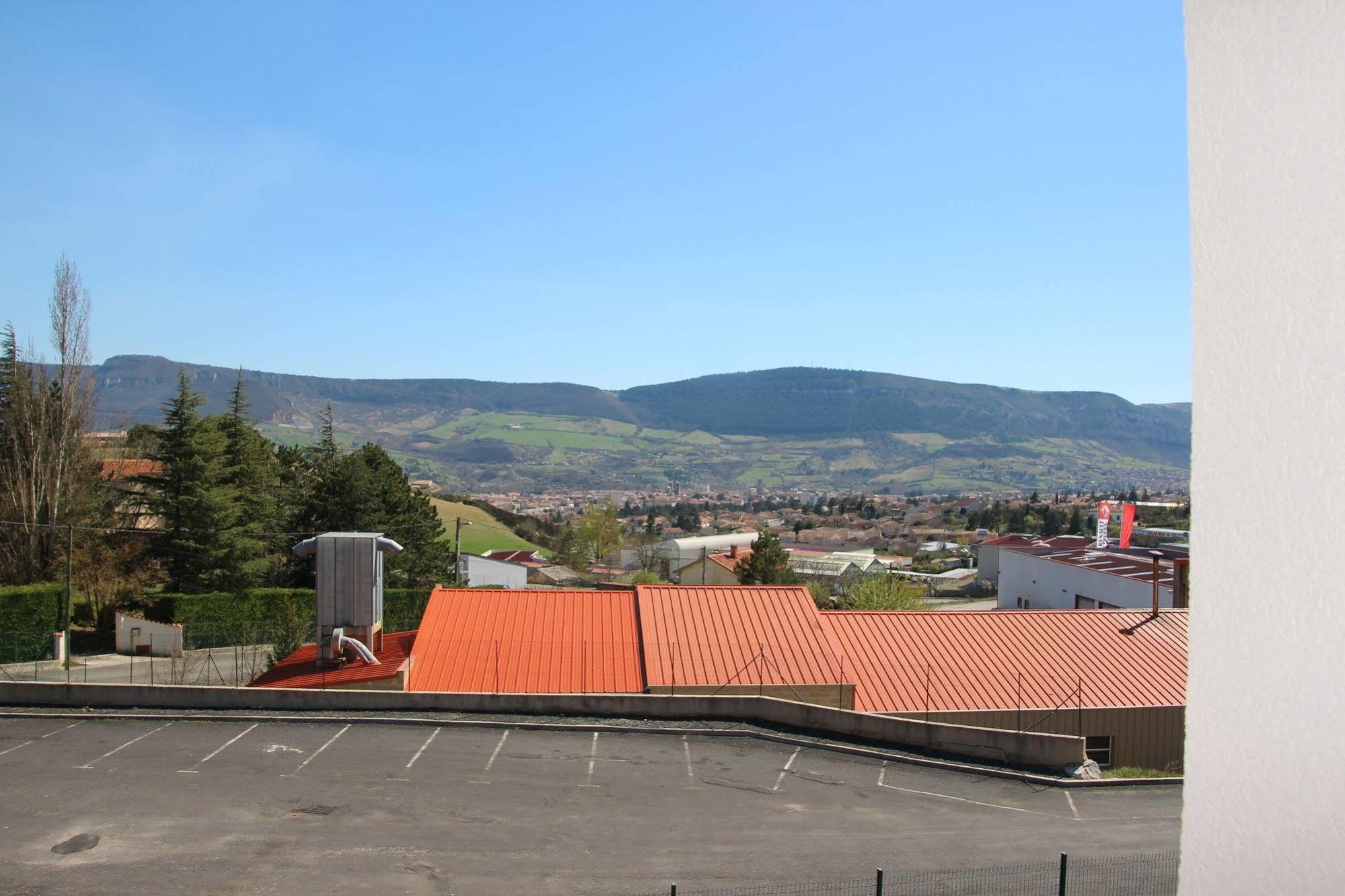 Cit'Hotel Restaurant Du Bowling De Millau Exteriör bild