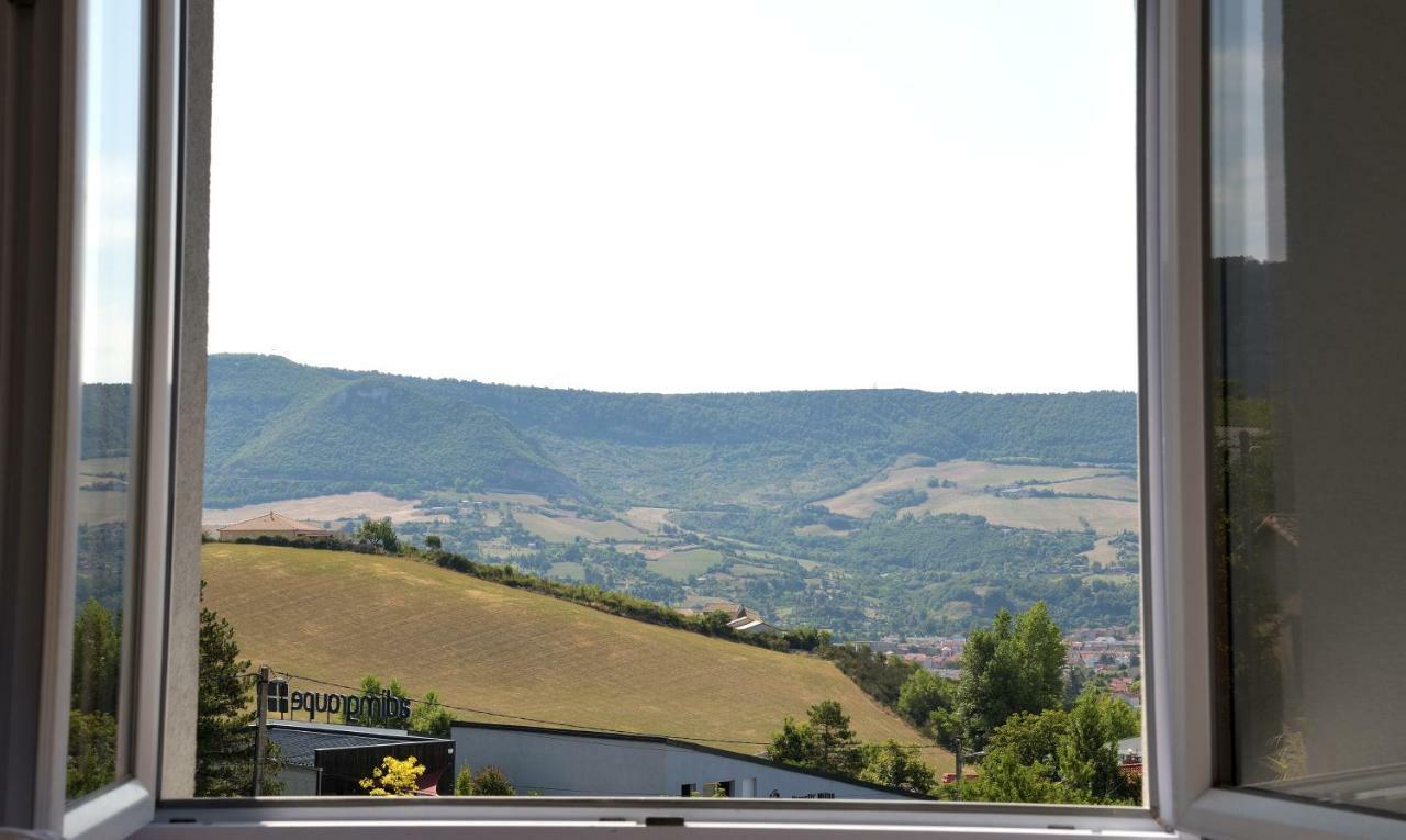 Cit'Hotel Restaurant Du Bowling De Millau Exteriör bild
